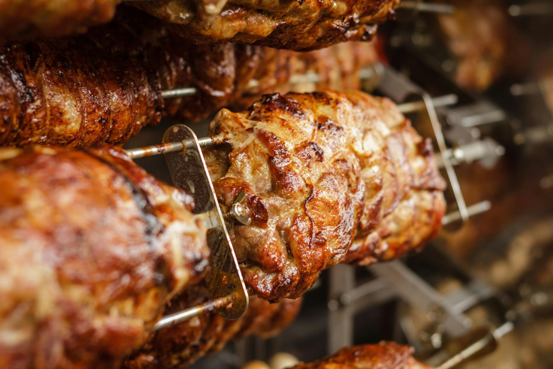 Andys Outdoor-Kitchen - Grillfleisch auf Rost